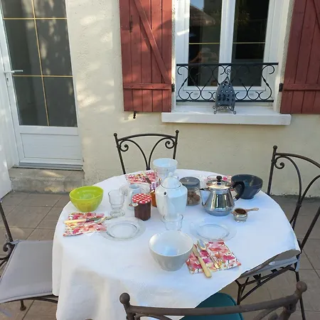 D'hotes Doue En Anjou, Les Hirondelles * Saint-Georges-sur-Layon
